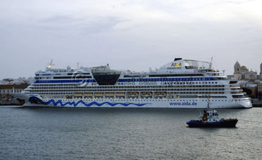 Aida Bella at Cadiz